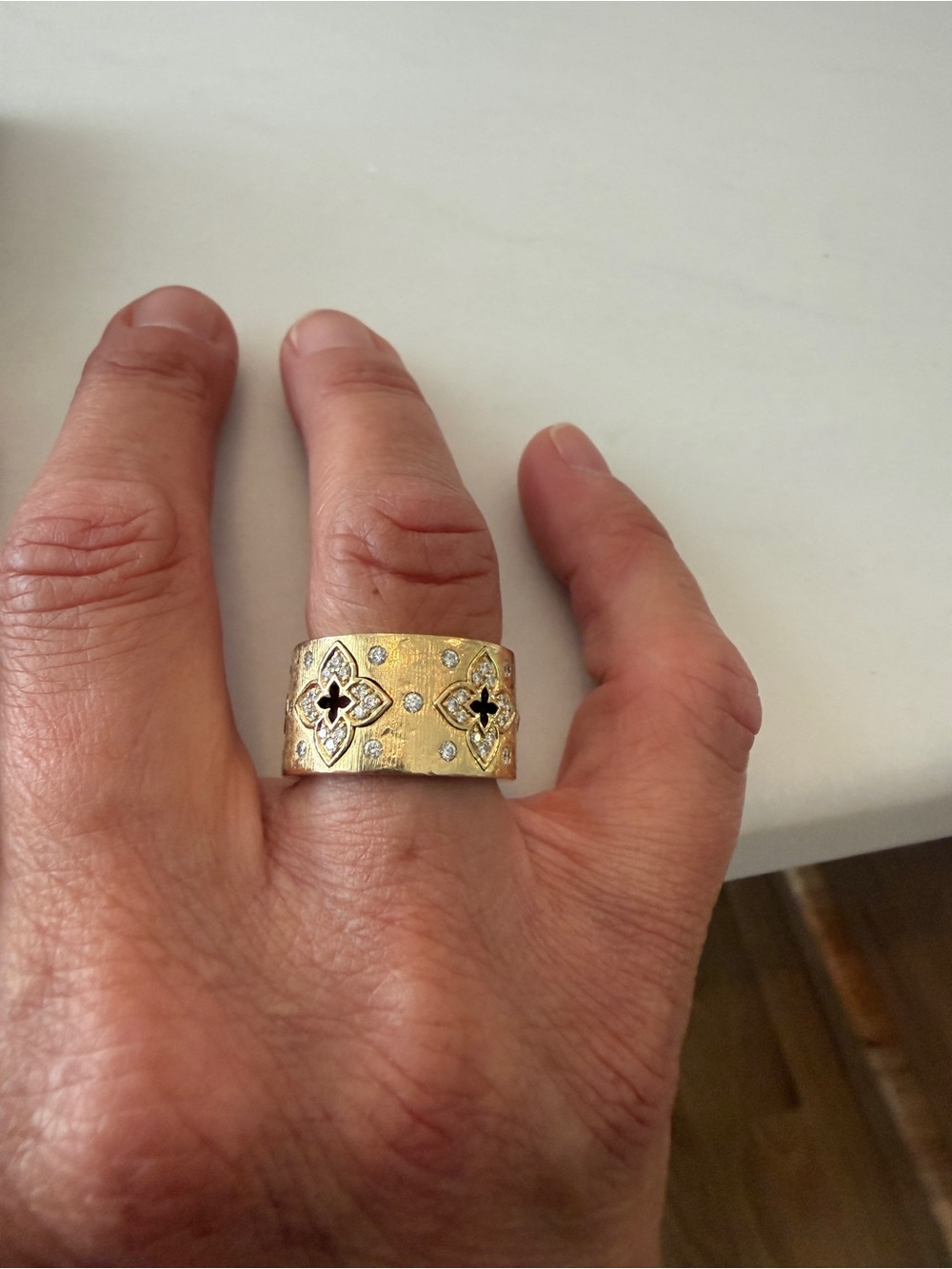 Roberto Coin Venetian Princess 18k gold ring. Size 6.5 - Picture 2 of 16